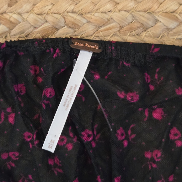 Free People Black Purple Floral Twist Front Blouse Womens M Boho‎ Sheer Sleeve - Picture 5 of 7